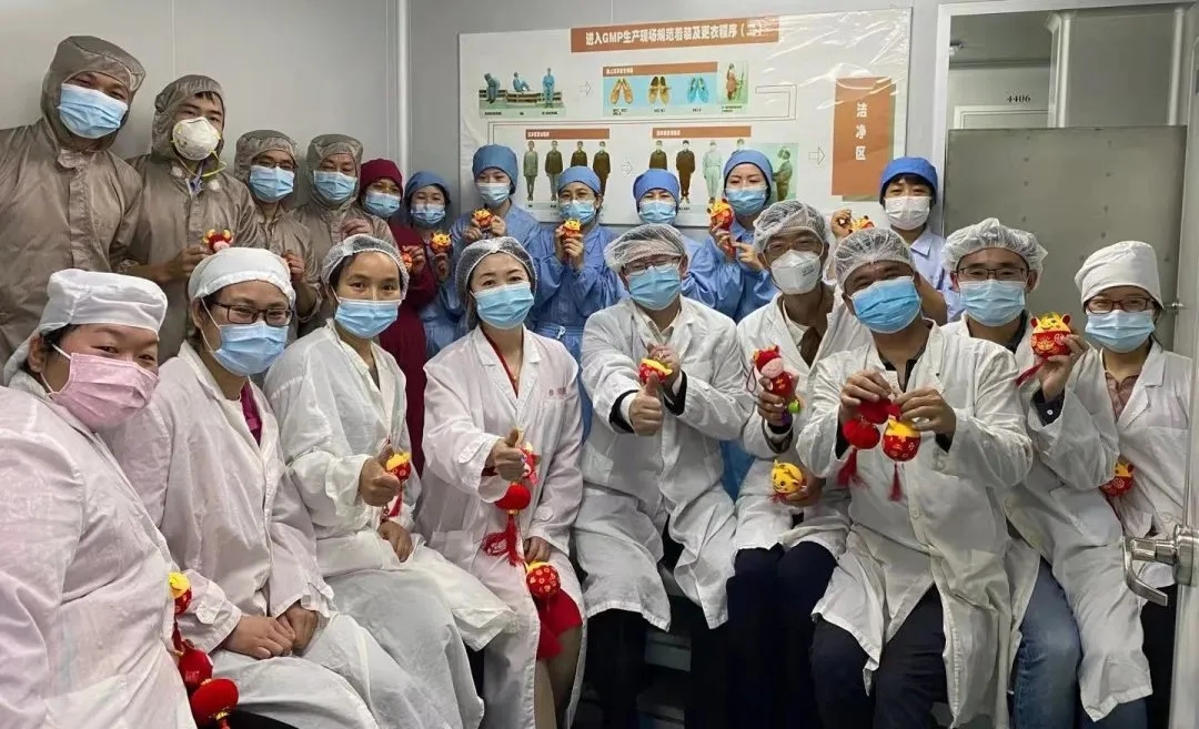 送福到岗，，，，，，，情暖一线！